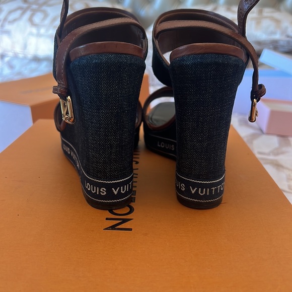 Louis Vuitton wedges - Picture 3 of 5